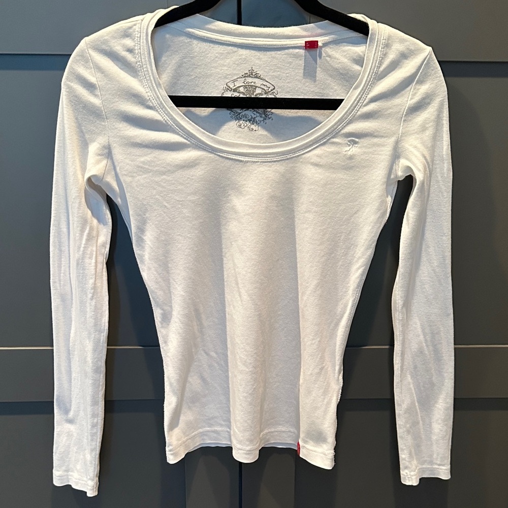Esprit (EDC) White Long Sleeve Top.